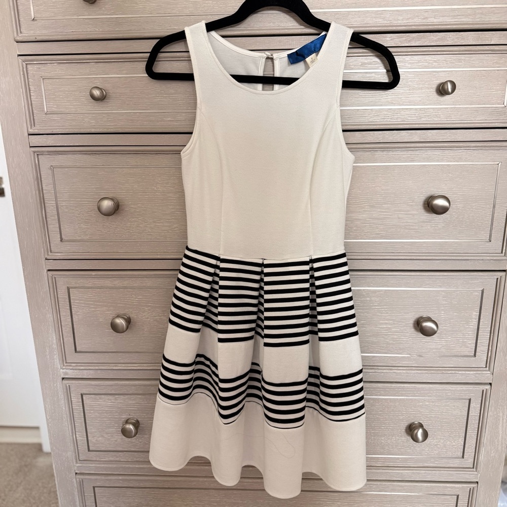 Francesca's White and Black Striped Midi Dress